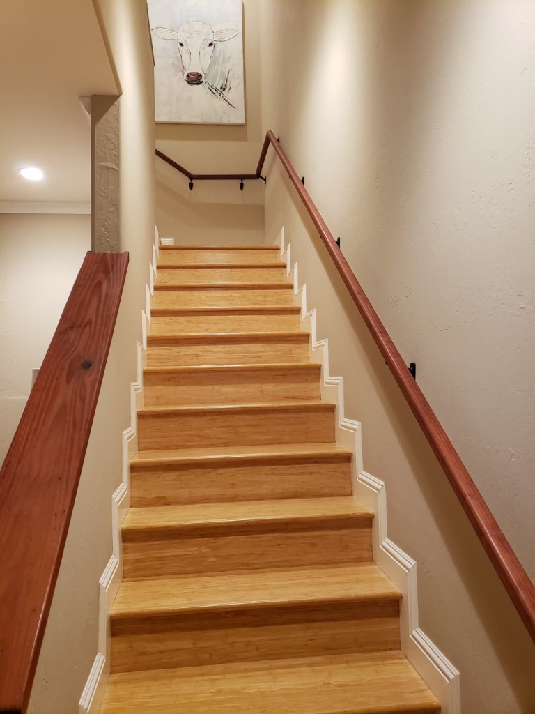 Wood Staircase Railing